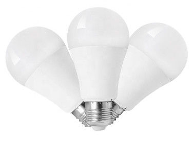 Wohngeführte Innenglühlampen Smd2835 2700 - Lampen-Körper-Material des PC-6500k