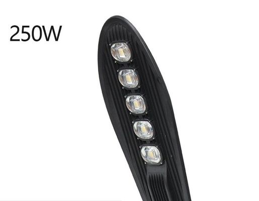 Straßenlaterne-schwarze Aluminiumwohnung im Freien IP65 AC220 - 240V des Parkplatz-LED