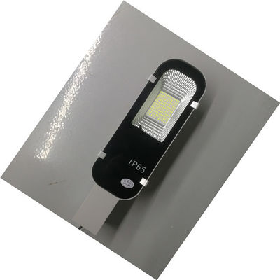 Alle in Solarder straßenlaternezwei von 50w zu 460W mit Korrosion und Rostbeständigkeits-Wohnung